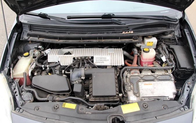 Toyota Prius cena 38300 przebieg: 206337, rok produkcji 2011 z Płock małe 704